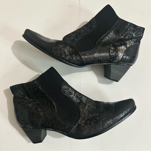 Un Tour En Ville Stylish Black Patent Metallic Leather Ankle Boots Sz 42 / US 11 - Picture 2 of 14